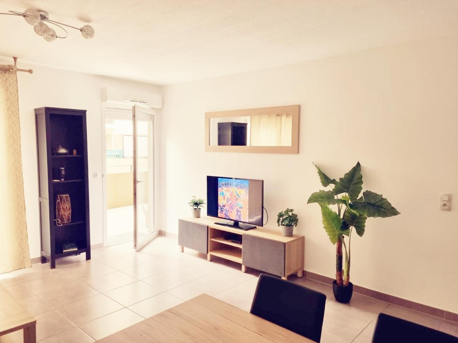 Grand Appartement Avec Garage Et Terrasse Castelnau-le-Lez Exterior photo